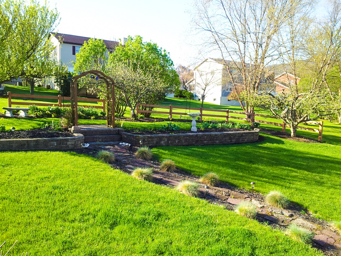 beautiful lawn with yard decor